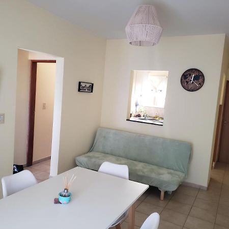 Excelente Departamento En Zona Centrica. C/Cochera Río Cuarto المظهر الخارجي الصورة
